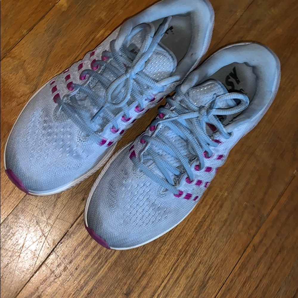 nike running shoes